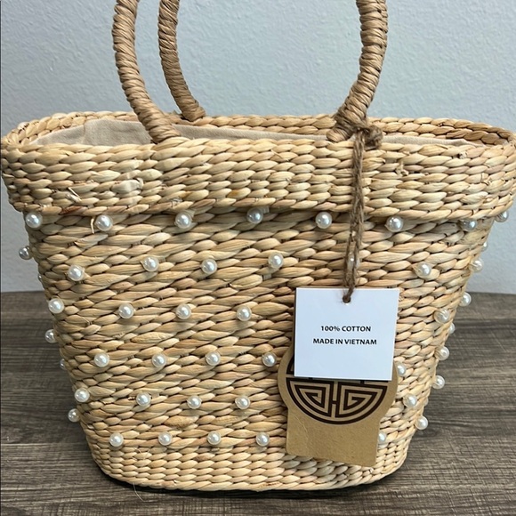 🌾✨ Perfect Beaded Wicket Tote Bag! 👜💖 - Picture 6 of 10